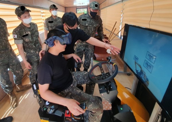 2024-06-11_Supplied Hongcheon army excavator VR simulator.jpg